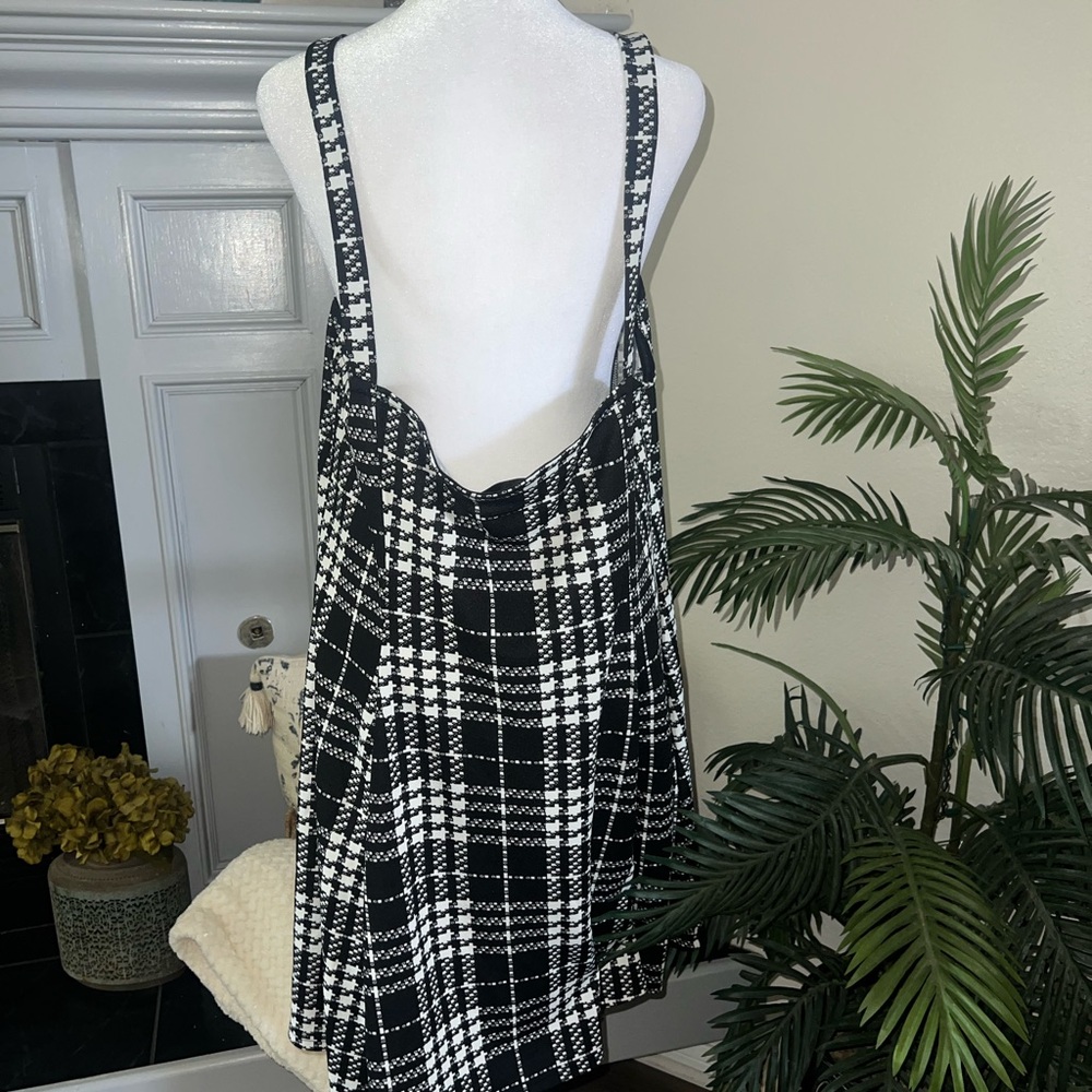 NWOT SHEIN Curve Black and White Plaid Women's Dress 3X - Picture 5 of 8